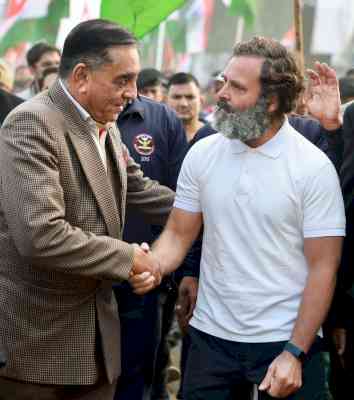 Ex-Army chief Deepak Kapoor joins Rahul's Bharat Jodo Yatra