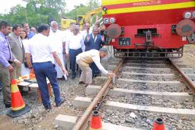 India modernising Sri Lanka's railway line to enhance mobility