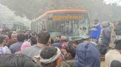 Three injured as driver loses control of bus in Delhi