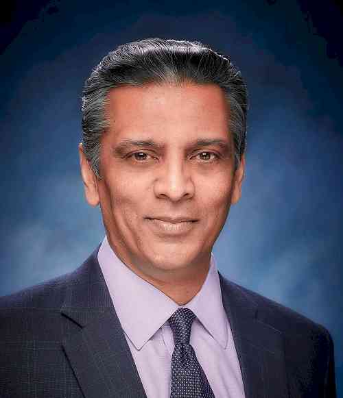 Raj Subramaniam honored with Pravasi Bharatiya Samman Award