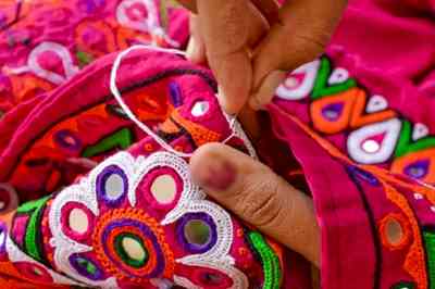 Kashmiri handicrafts to get two more GI tags