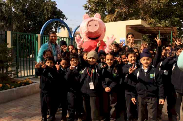 Ahead of musical, Peppa Pig spotted in Mohali