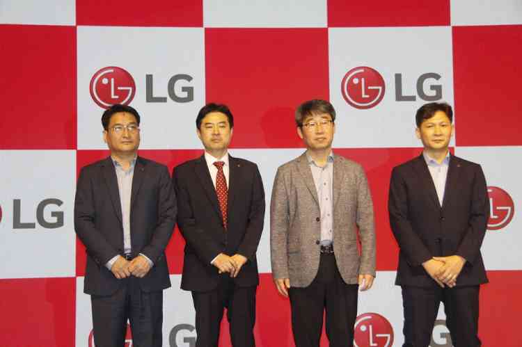 LG Electronics India starts local manufacturing of premium SIDE BY SIDE Refrigerators