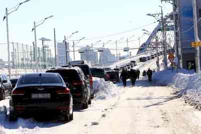 Over 100 traffic accidents amid heavy snowfall in S.Korea