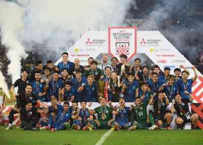 Thailand overcomes Vietnam to retain ASEAN football title