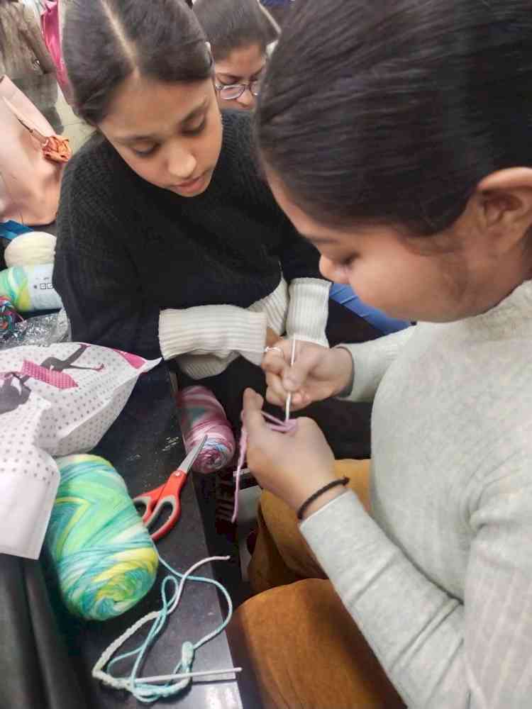 Loops and What Knot- Workshop on Crocheting at UIFT to celebrate National Start-up Day