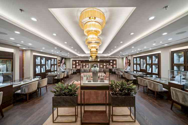 Tanishq launches its first US store In New Jersey