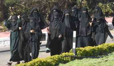 Burqa-clad girls stopped from entering UP college