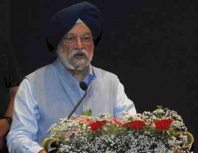 Hope OMCs would cut fuel prices if they recover losses: Hardeep Puri