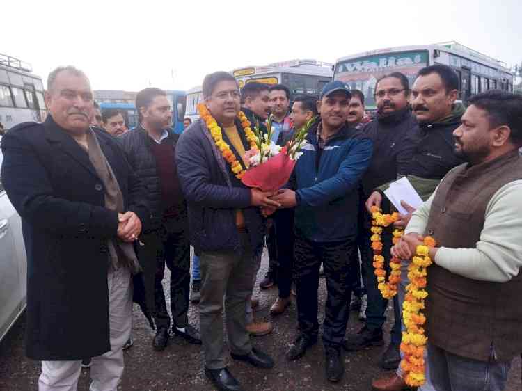 Will make Palampur bus stand the best institution: Ashish Butail