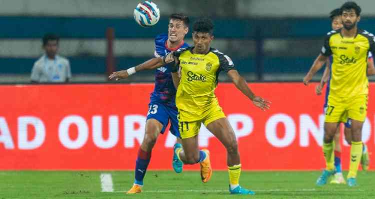 Abdul Rabeeh signs contract extension with Hyderabad FC