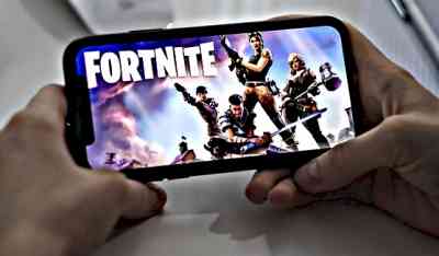 Fortnite on iOS, Google Play won't be available to players under 18