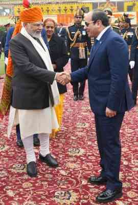 PM thanks Egyptian president for gracing Republic Day function