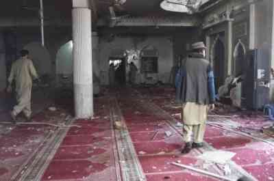 28 killed, 150 injured in blast at Peshawar mosque