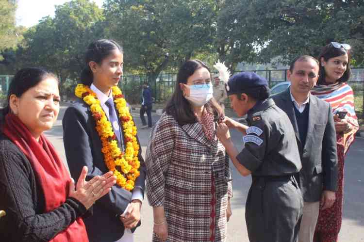 PU Vice-Chancellor and NSS Coordinator interacted with NSS Contingent