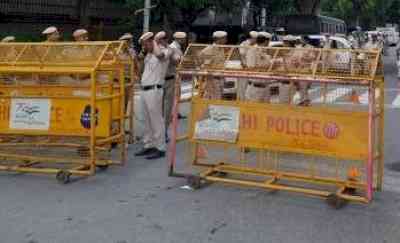 Delhi Police, businessmen collect Rs 1.5L to help family of Sadar Bazar blast victim