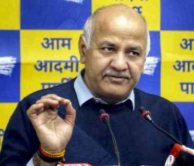 If LG had not taken over services dept, every school would have principal: Sisodia