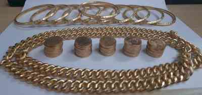 Gold jewellery worth Rs 5.66 cr seized by Delhi Customs