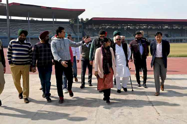 Upgrading sports infrastructure: MLA Gogi, MC Chief meet representatives of sports associations to incorporate their suggestions