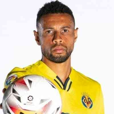 Villarreal lose midfielder Coquelin the season with knee injury