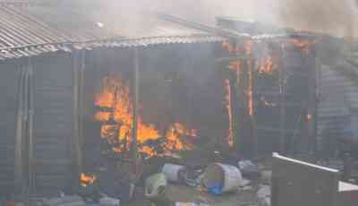 Over 100 shanties gutted in Gurugram fire