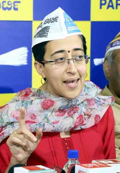 L-G illegally formed Haj Committee, held elections for chairman's post: AAP