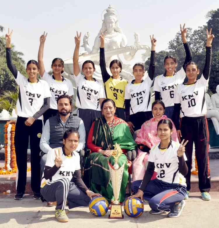 KMV’s Volleyball team bags gold medal and a cash prize in Open Volleyball Tournament