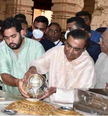 Mukesh Ambani celebrates Mahashivratri at Somnath Temple; donates Rs 1.51cr