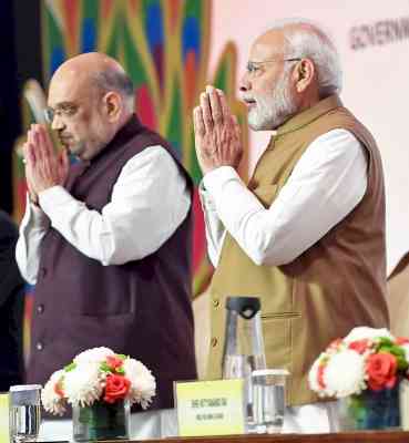 PM Modi, Amit Shah greet people on Maha Shivratri