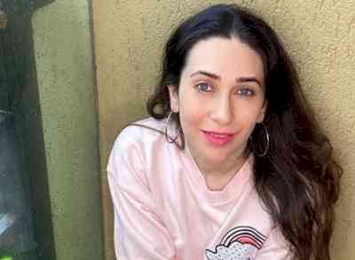 Karisma Kapoor learnt to speak Bengali, rolled cigarettes for her part in 'Brown'