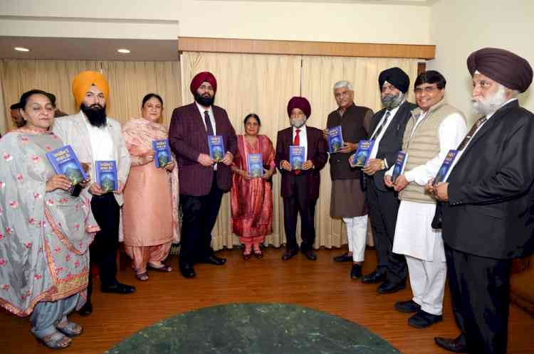 Shekhawat releases book 'Pagdandyian ton Shahrah Tak' written by Dr. Arvinder Singh 