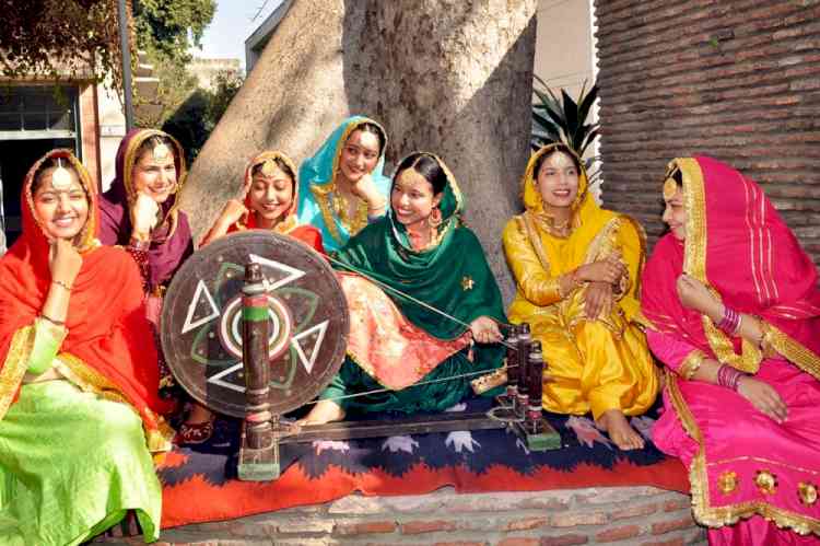 KMVites participate in activities dedicated to Punjab folk heritage with full zeal and enthusiasm