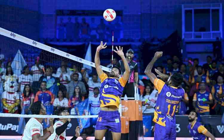 Kolkata Thunderbolts register thrilling comeback win over Mumbai Meteors