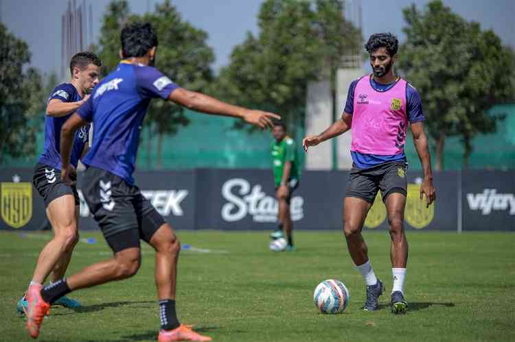  Hyderabad FC take on Blasters in final league game