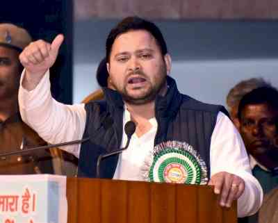 'Don't think Biharis as fools', Tejashwi targets BJP at mega rally