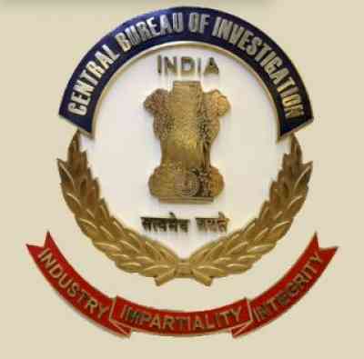 CBI raids pvt firm; recovers cash worth Rs 21L, gold watches