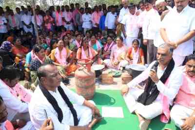 BRS stages protests across Telangana over LPG price hike
