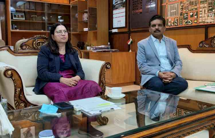 Online meeting of Principals of Education and Professional Colleges affiliated to PU