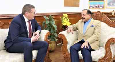 High-level Canadian delegation meets Jitendra Singh