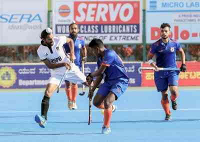 Sr Men's Inter-Department Hockey: RSPB, FCI, PSPB, Canara Bank register win