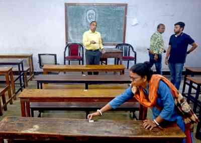 8,207 state-run schools in Bengal have student strength below 30