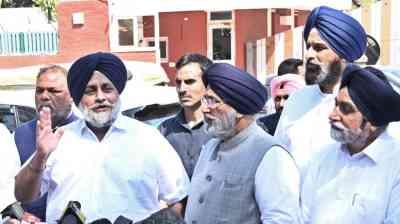 Dismiss AAP government for failure to maintain law, order: Sukhbir Badal