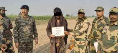 Pak national inadvertently enters India, handed over to Pakistan Rangers
