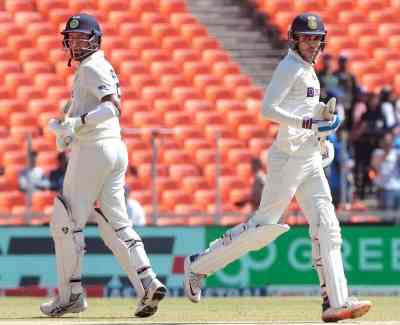 4th Test, Day 3: Shubman Gill scores second Test century as India reach 188/2, trail Australia by 292 runs