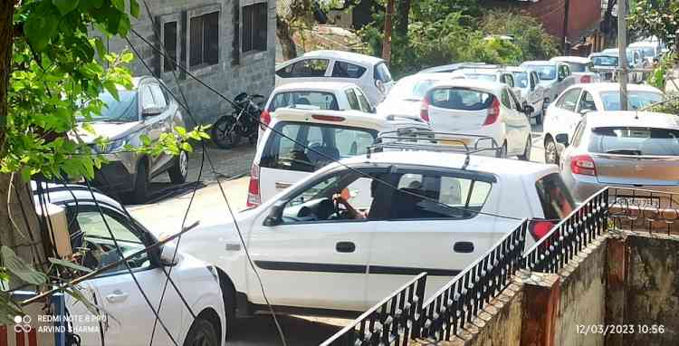 Authorities must ensure parking before selecting examination center