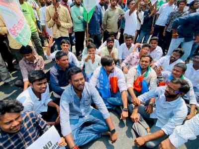 Protests continue over TSPSC exam paper leak