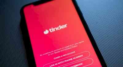 Tinder's new features to let daters specify pronouns, relationship type