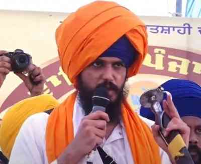 Radical Amritpal Singh held in Punjab after high-speed chase, internet services suspended