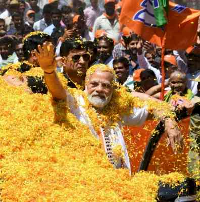 BJP hopes 'Modi magic' will work in Karnataka as it did in Gujarat