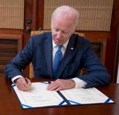 Biden okays bill to declassify intelligence info on Covid origins